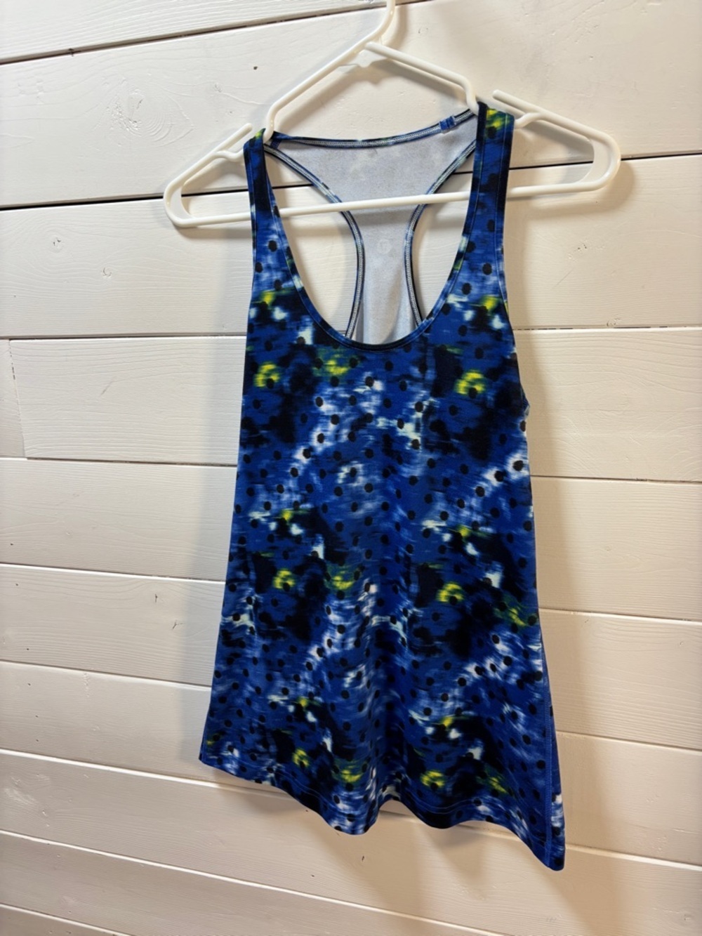 LULULEMON Blue Pattern Racerback Tank Top Size S - Picture 2 of 6